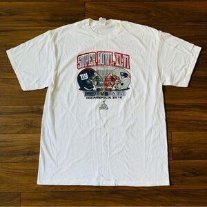 Pro Weight NFL Super Bowl XLVI Patriots VS Giant Graphic Men’s Shirt Size XL